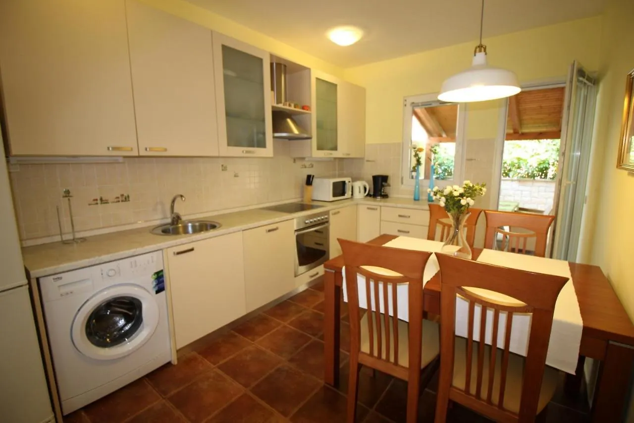 Holiday House Green Marea Tar-Vabriga 0*,