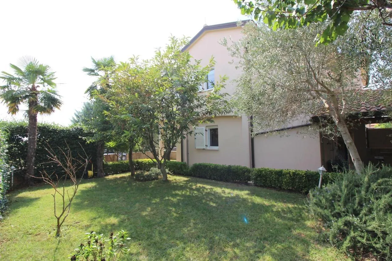 Holiday home Holiday House Green Marea Tar-Vabriga